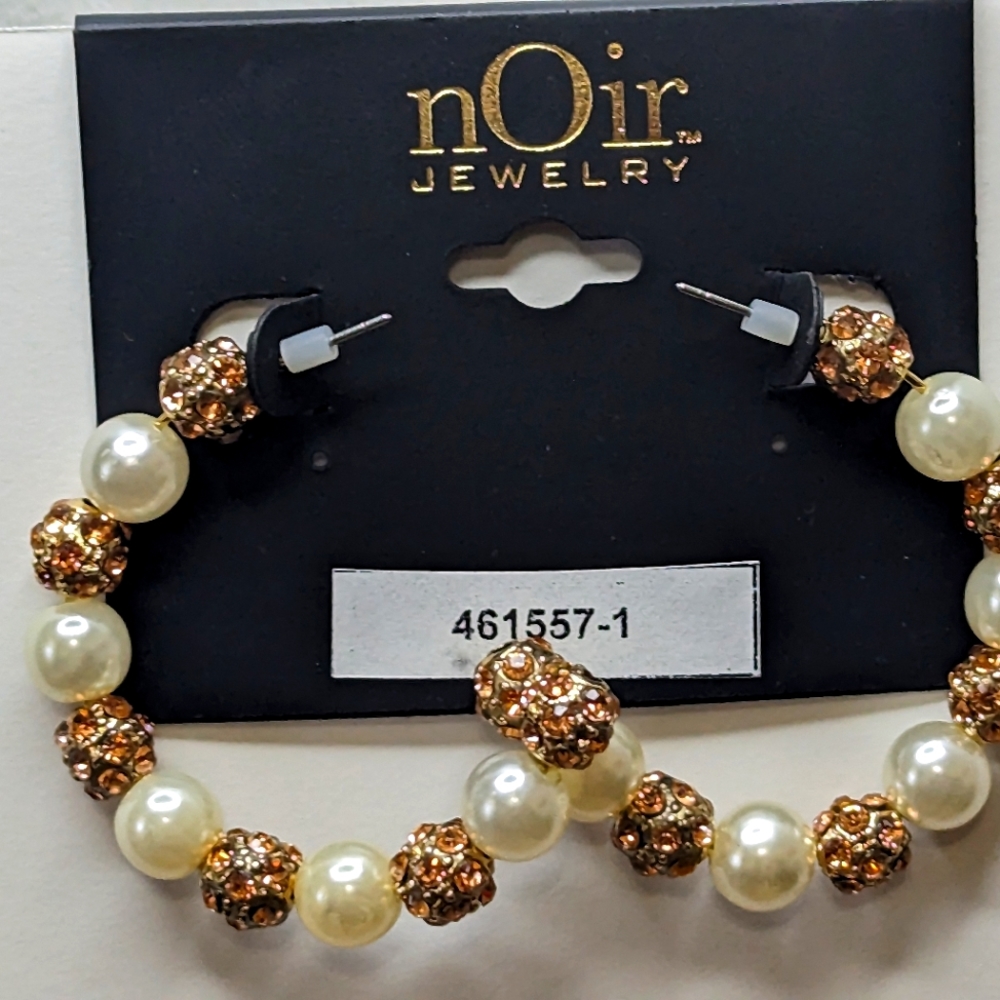 nOir Jewelry Collection